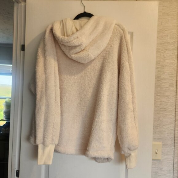 Mono B White Fleece Hoodie Size L BNWT - Picture 3 of 3